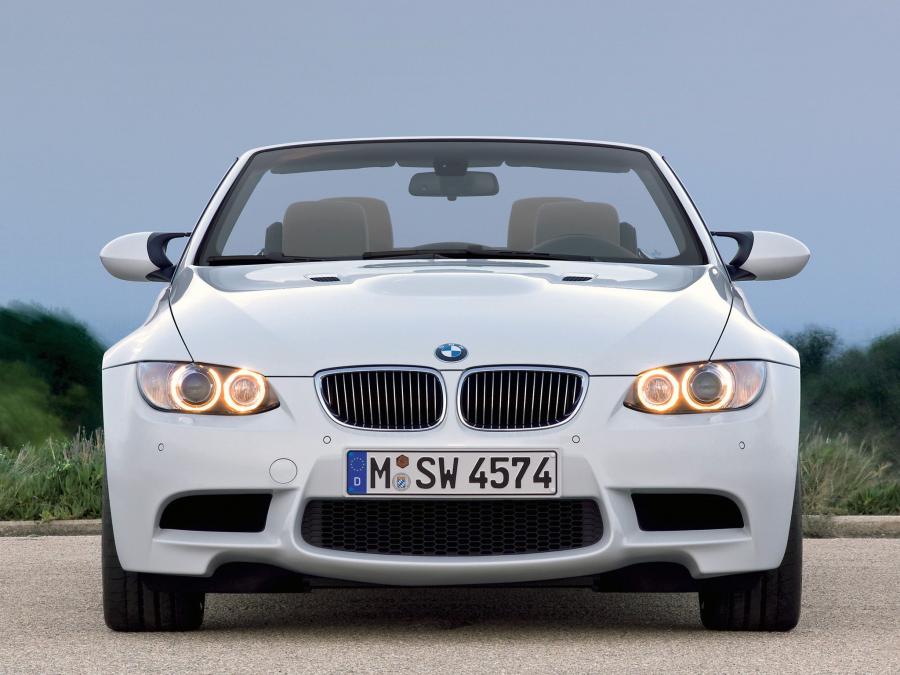  BMW M3 Convertible 2008 года  (фото 11 из 66)